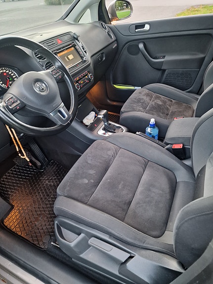 Volkswagen Golf Plus 21 of 26