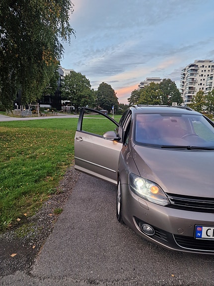 Volkswagen Golf Plus 9 of 26