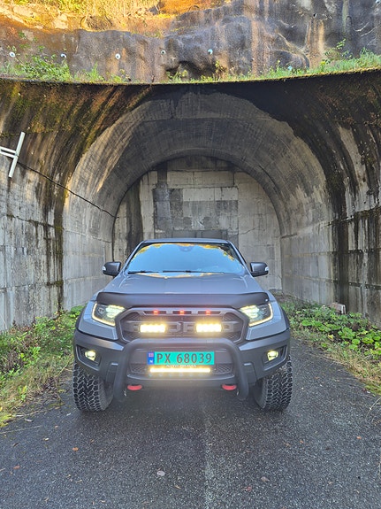 Ford Ranger Raptor 26 of 30