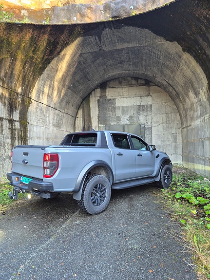 Ford Ranger Raptor 30 of 30