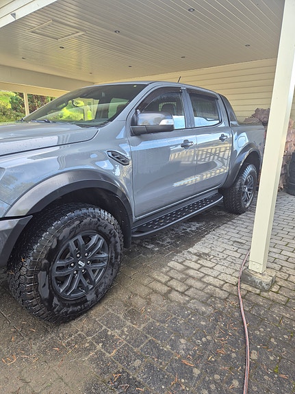 Ford Ranger Raptor 17 of 30