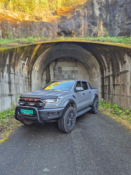 Ford Ranger Raptor 18 of 30