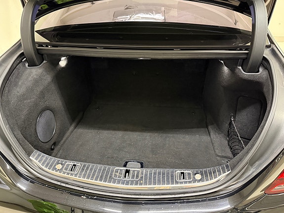 Mercedes-Benz S63 22 of 30