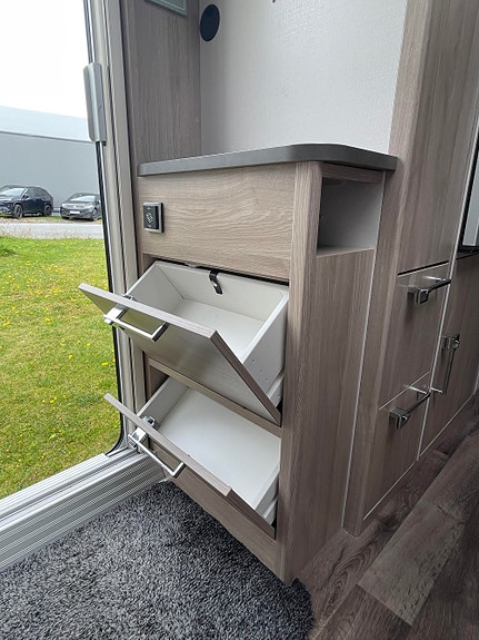KABE Royal 600 XL KS HØSTKAMPANJE! ALDE/ MARKISE/ AUT.STIGTRINN MM. 27 of 28