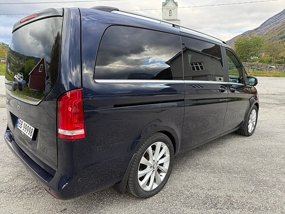 Mercedes-Benz EQV300 19 of 30