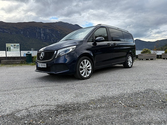 Mercedes-Benz EQV300 24 of 30