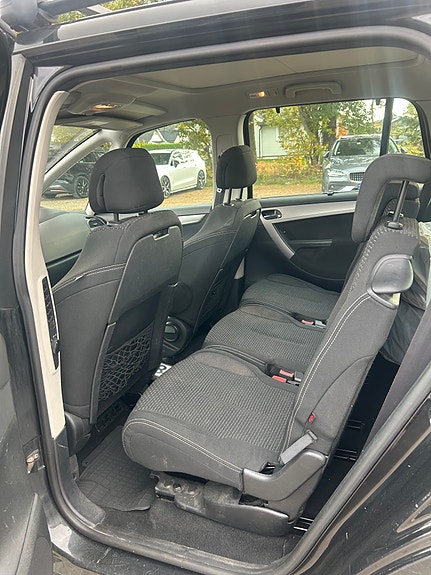 Citroen Grand C4 Picasso 24 of 30