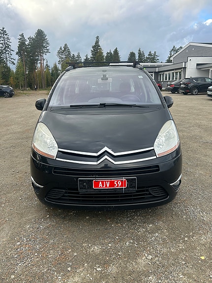 Citroen Grand C4 Picasso 22 of 30
