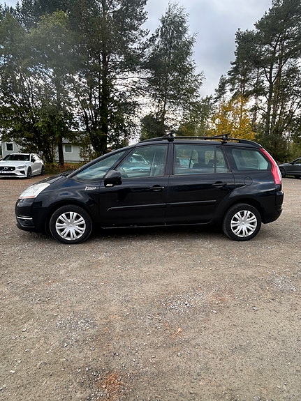 Citroen Grand C4 Picasso 7 of 30