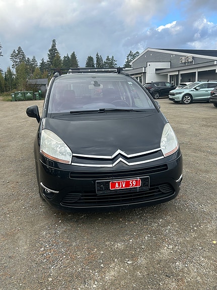 Citroen Grand C4 Picasso 21 of 30