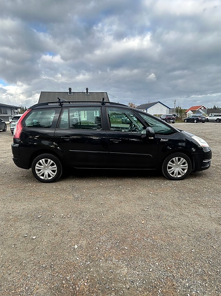 Citroen Grand C4 Picasso 17 of 30