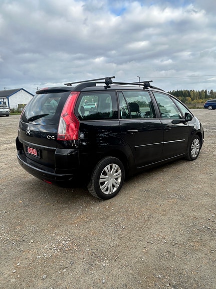 Citroen Grand C4 Picasso 14 of 30