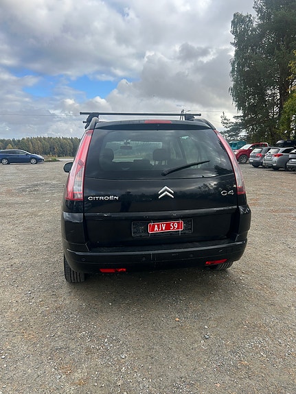 Citroen Grand C4 Picasso 11 of 30