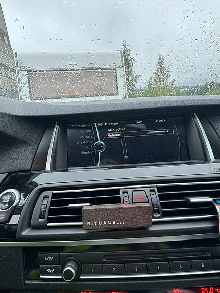BMW 525d 25 of 30