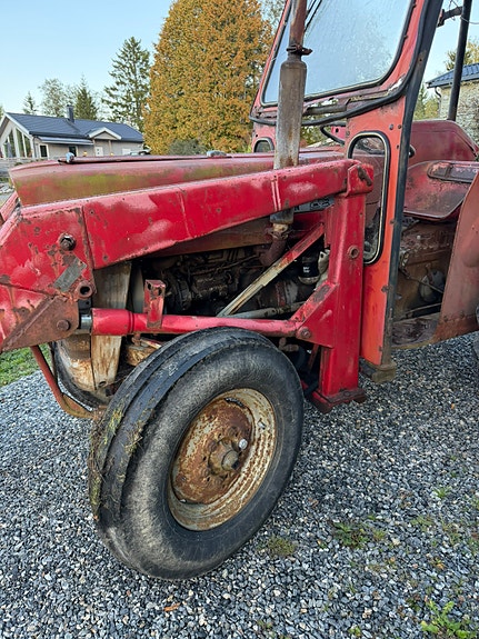 Massey Ferguson 135 10 of 15
