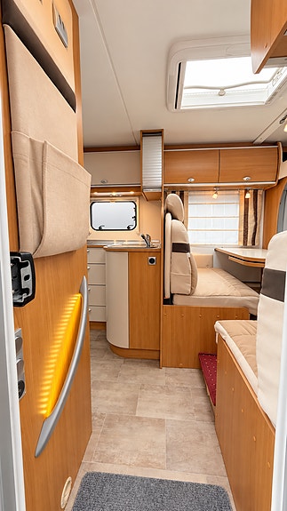 Bürstner Nexxo T 660 EU2028 / Fukttest / Meget flott bil 9 of 30