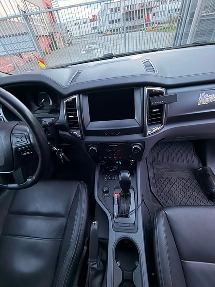 Ford Ranger 12 of 18