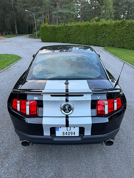 Ford Mustang 15 of 30