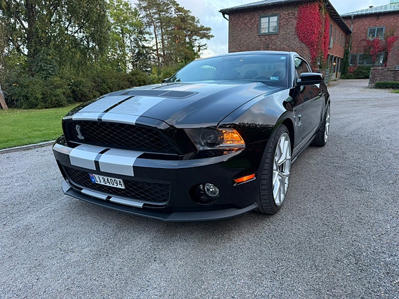 Ford Mustang 7 of 30