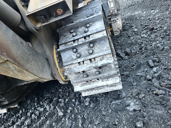 Komatsu D375A 12 of 22