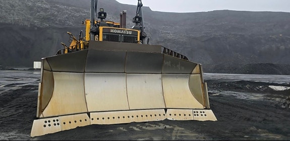 Komatsu D375A 2 of 22