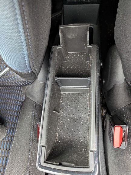 Peugeot 208 22 of 29