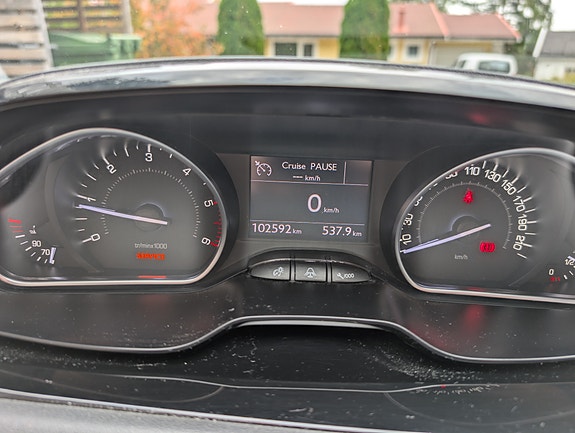 Peugeot 208 17 of 29