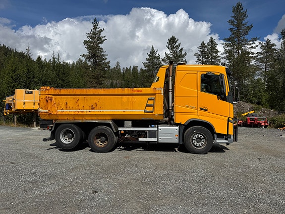 Volvo FH540 6x4 tippbil – Zetterbergs tipp – 551 hk – underliggende skjær – Euro 6 4 of 30
