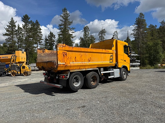 Volvo FH540 6x4 tippbil – Zetterbergs tipp – 551 hk – underliggende skjær – Euro 6 5 of 30