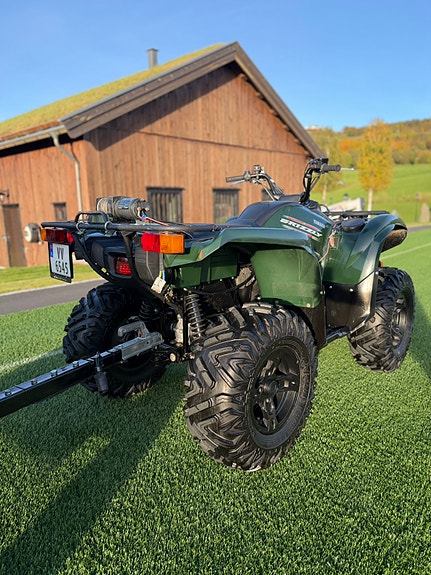 Yamaha Yamaha Grizzly 550 9 of 17