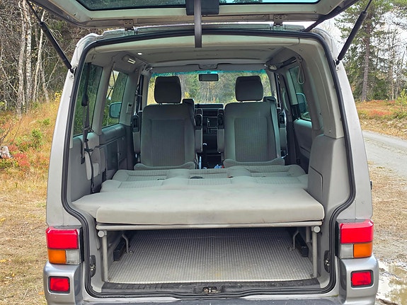 Volkswagen Caravelle 19 of 30
