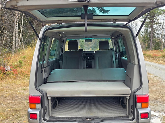 Volkswagen Caravelle 20 of 30