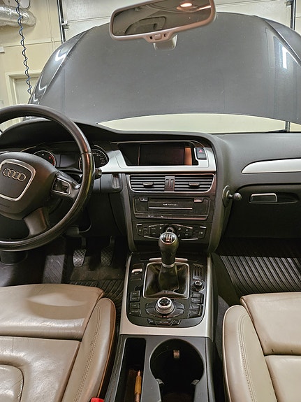 Audi A4 allroad 11 of 30