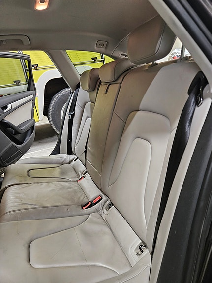 Audi A4 allroad 17 of 30