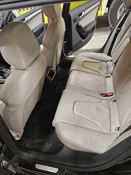 Audi A4 allroad 18 of 30