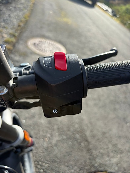 Husqvarna Svartpilen 125 18 of 30