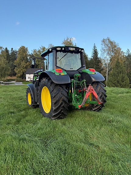 John Deere 6120M 6 of 8