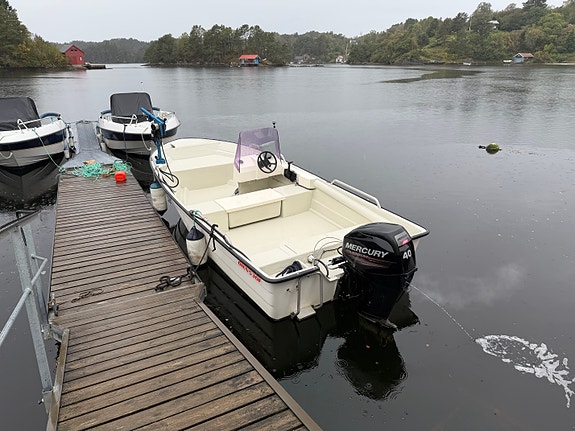 Øien 530F m/ Mercury 40 hk & teinehaler – klar for hummerfiske! 12 of 13