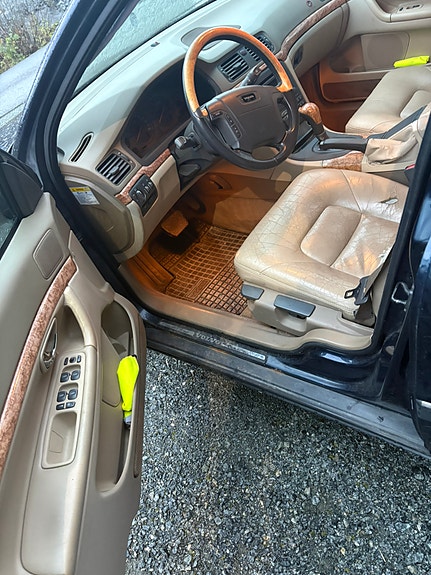 Volvo S80 4 of 7