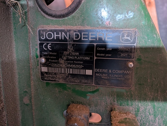 John Deere T670 6 of 7