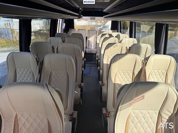 Mercedes-Benz CENTO BUS EVOLVE m/ 31+1+1 seter og to sett dekk. SE VIDEO 23 of 30