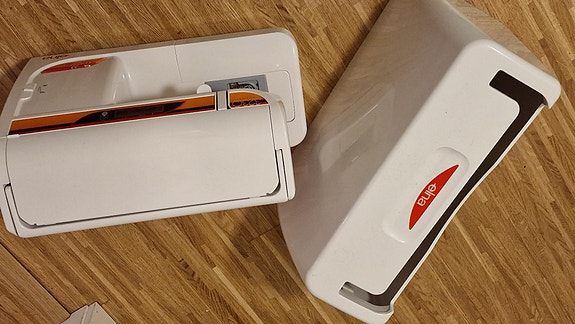 Product image 8 of 9