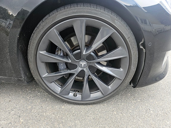 Tesla Model S 6 of 14