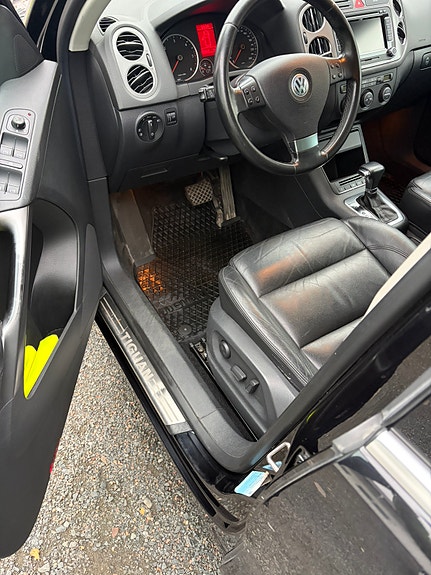 Volkswagen Tiguan 23 of 30
