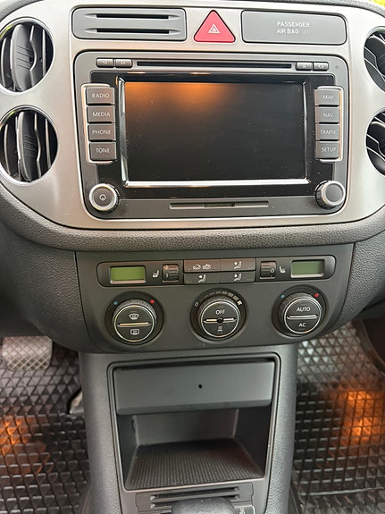 Volkswagen Tiguan 27 of 30
