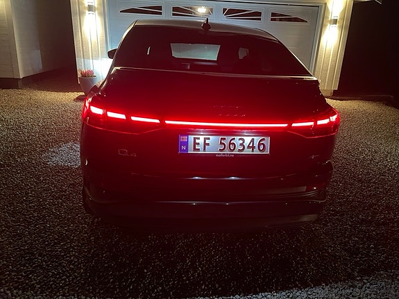 Audi Q4 e-tron 25 of 25