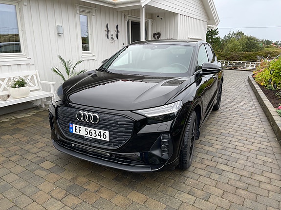 Audi Q4 e-tron 2 of 25