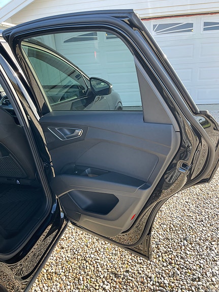 Audi Q4 e-tron 11 of 25