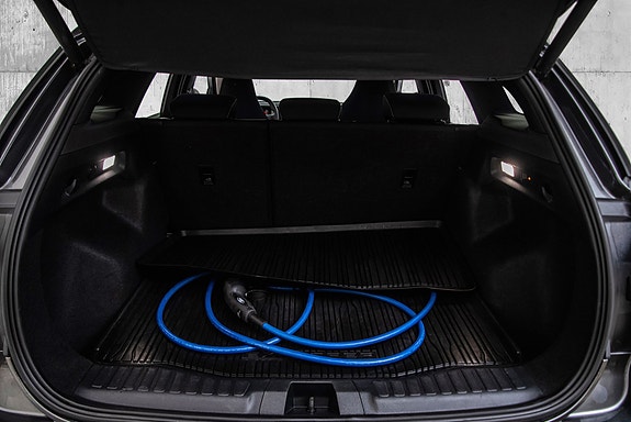 Ford Explorer 10 of 24