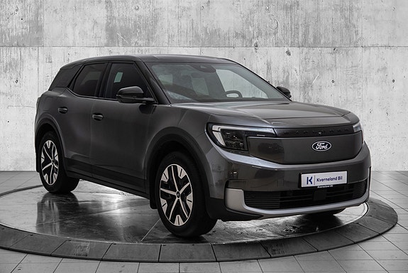 Ford Explorer 7 of 24